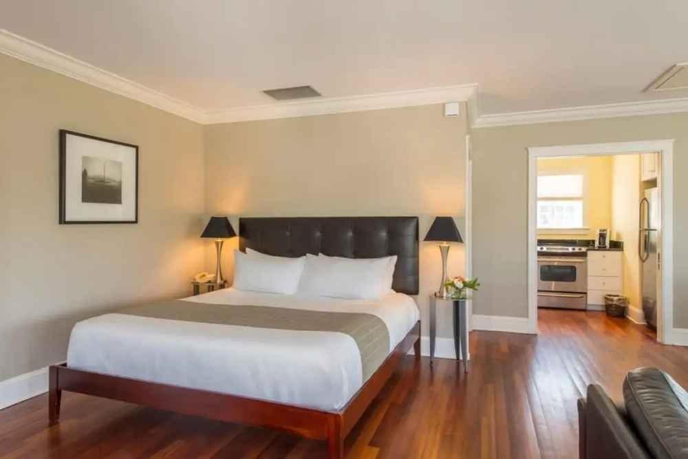 Breakwater Inn เคนเนบังค์พอร์ต ภายนอก รูปภาพ